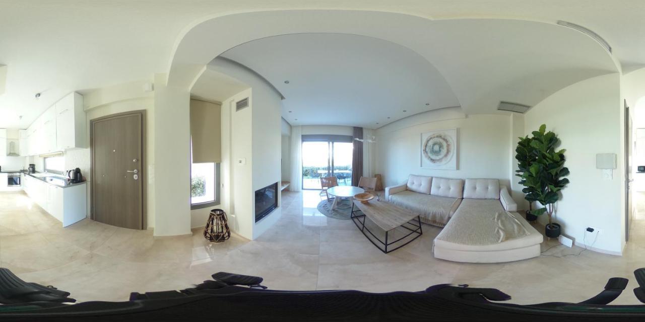 Villa Maisonette In Front Of The Sea *
